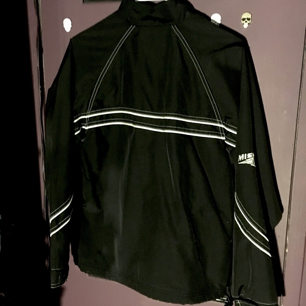 Mission Jacket - Picture 2 of 3